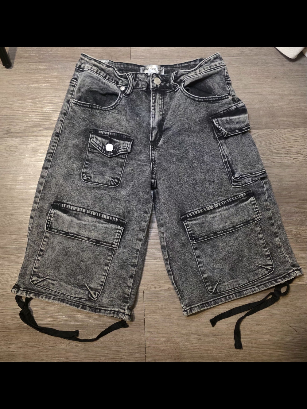 Madden Girl Black Washed Cargo Shorts